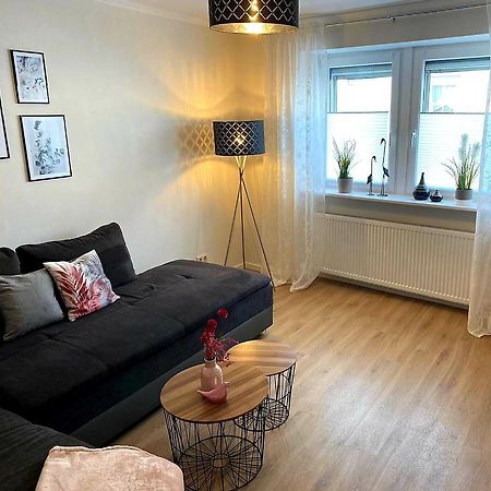 Apartment Schweich-Issel Familie Lentes Neu Renoviert Bagian luar foto