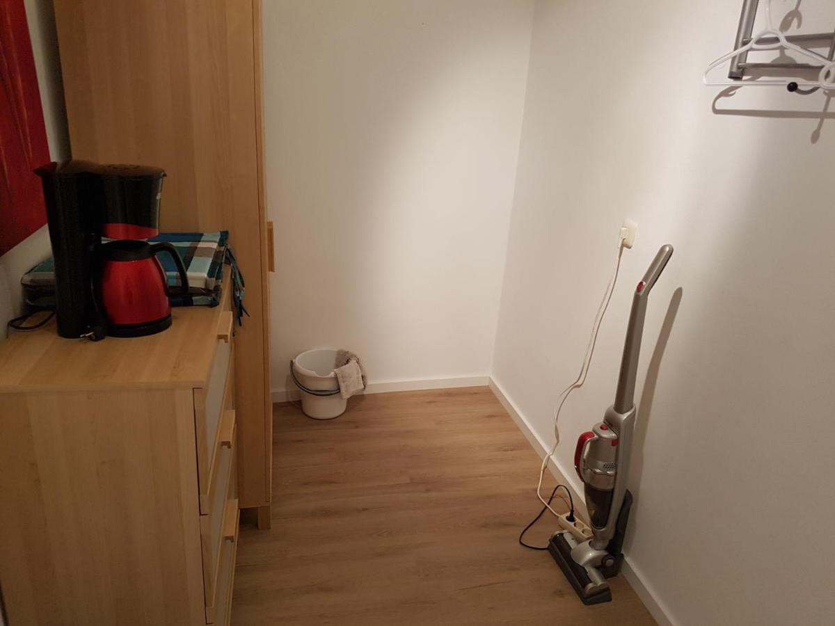 Apartment Schweich-Issel Familie Lentes Neu Renoviert Bagian luar foto