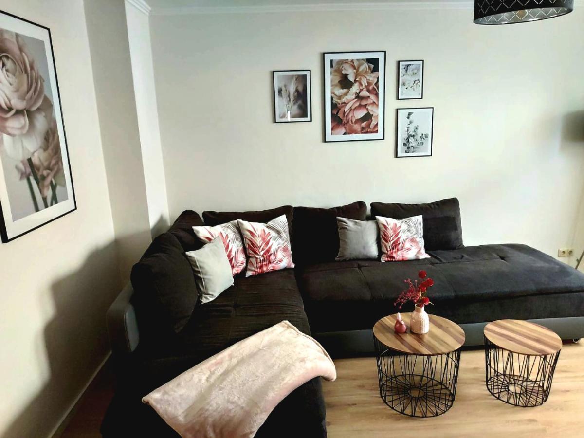 Apartment Schweich-Issel Familie Lentes Neu Renoviert Bagian luar foto