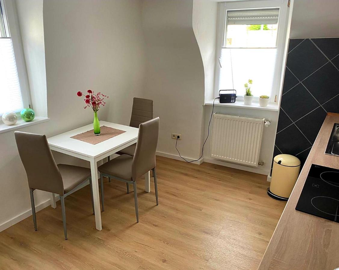 Apartment Schweich-Issel Familie Lentes Neu Renoviert Bagian luar foto